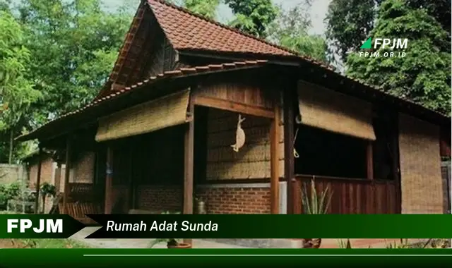 rumah adat sunda